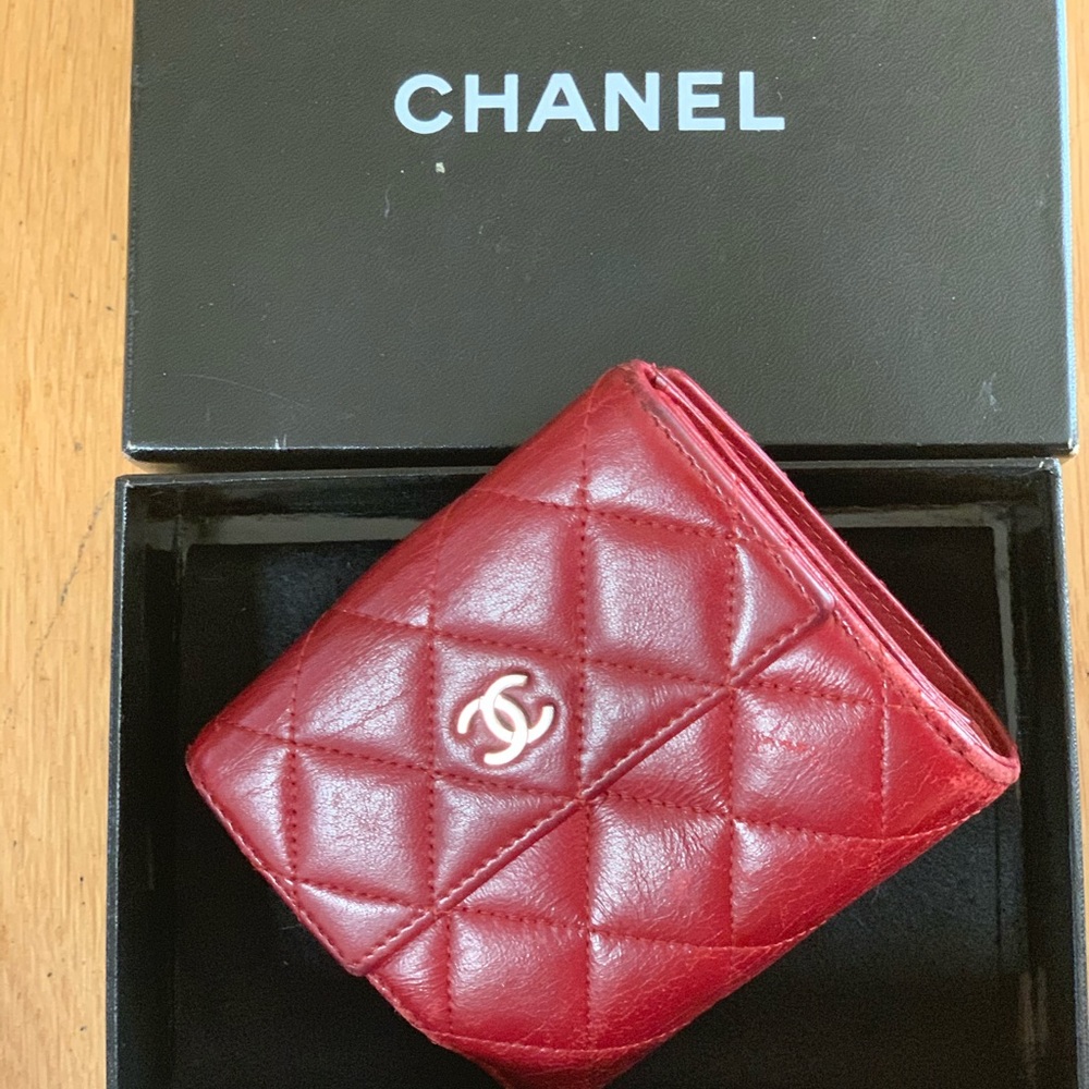 Chanel wallet